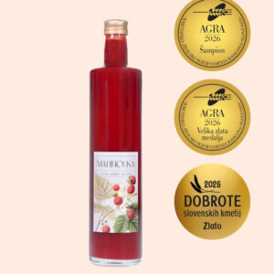 Malinofka 100 % Himbeersirup mit den Medaillen der Agra 2026 (Champion) und Dobrote slovenskih kmetij.